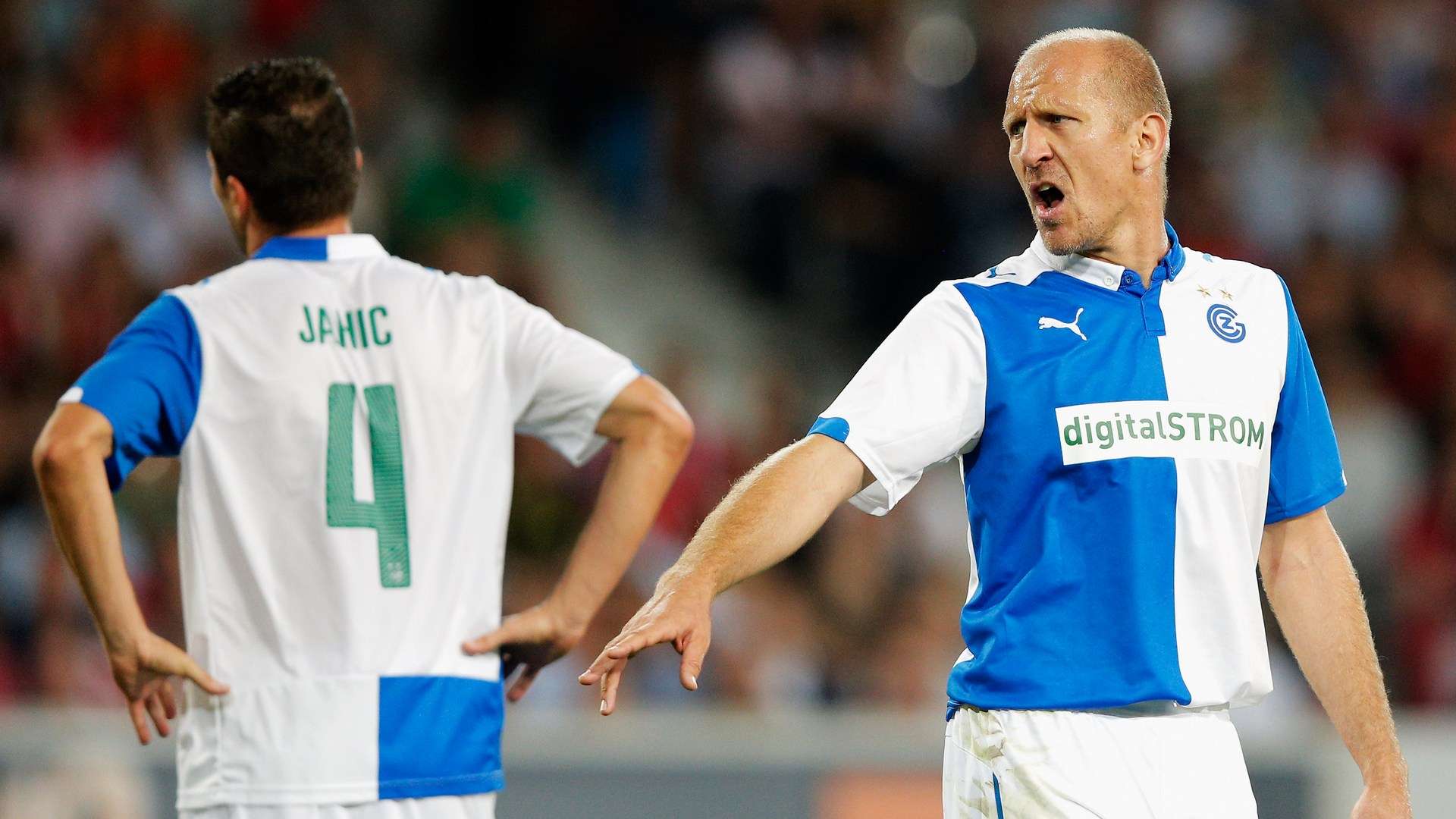 相比之下 相比之下