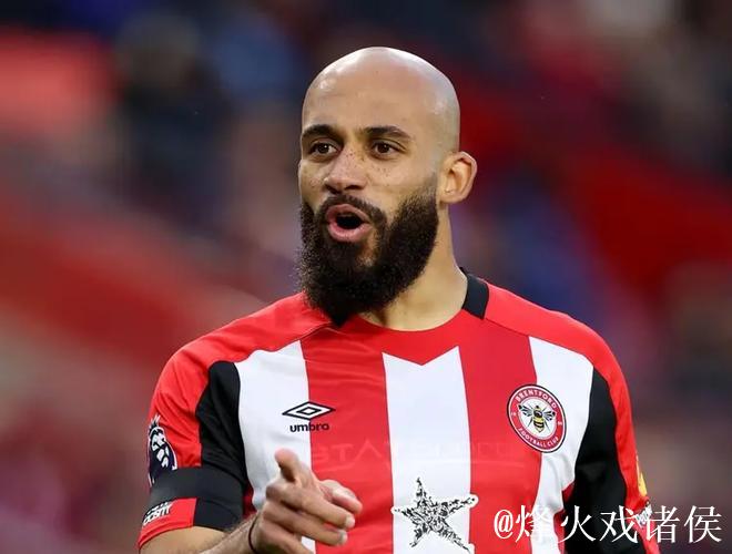 曼晚:第3次报价没动静,姆贝乌莫和阿莫林都对进展缓慢失望 曼晚:第3次报价没动静,姆贝乌莫和阿莫林都对进展缓慢失望