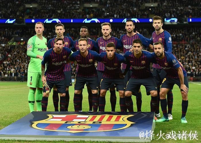 巴萨战奥萨苏纳大名单:莱万、亚马尔领衔,特狮在列,3C缺阵 巴萨战奥萨苏纳大名单:莱万、亚马尔领衔,特狮在列,3C缺阵